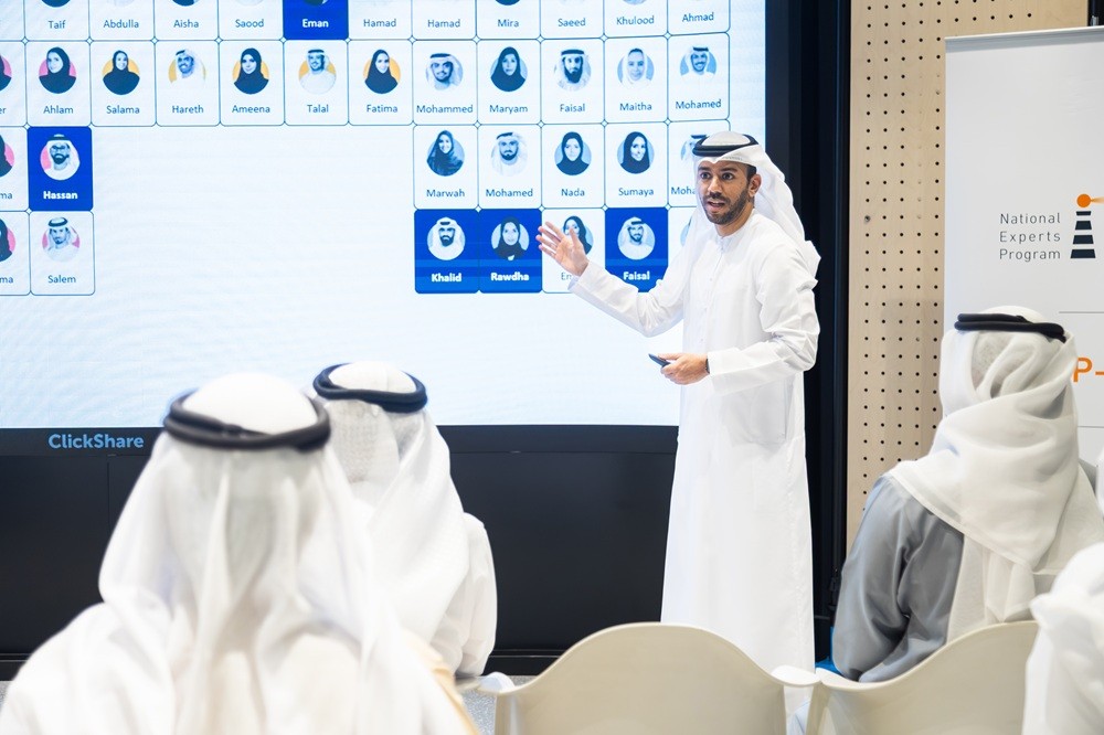 135 مرشحاً في القائمة المختصرة لمسار الذكاء الاصطناعي ضمن برنامج خبراء الإمارات