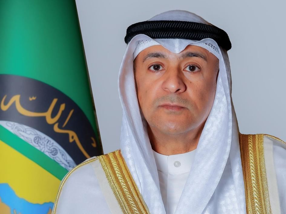 أمين عام مجلس التعاون يدين بأشد العبارات استهداف محيط محطة براكة للطاقة النووية