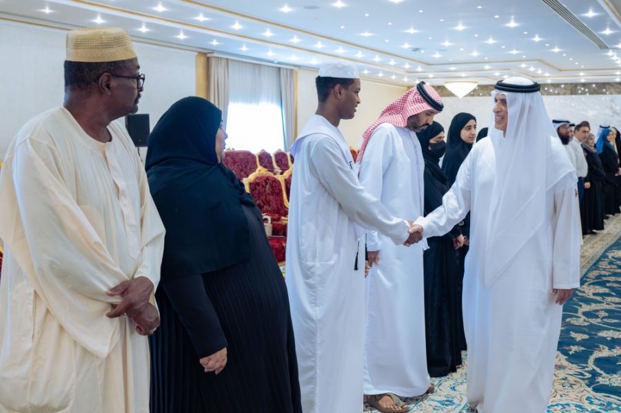 سعود بن صقر يستقبل أوائل الثانوية العامة في رأس الخيمة ويؤكد أن المستقبل المشرق تصنعه الأجيال المتعلّمة والمبدعة