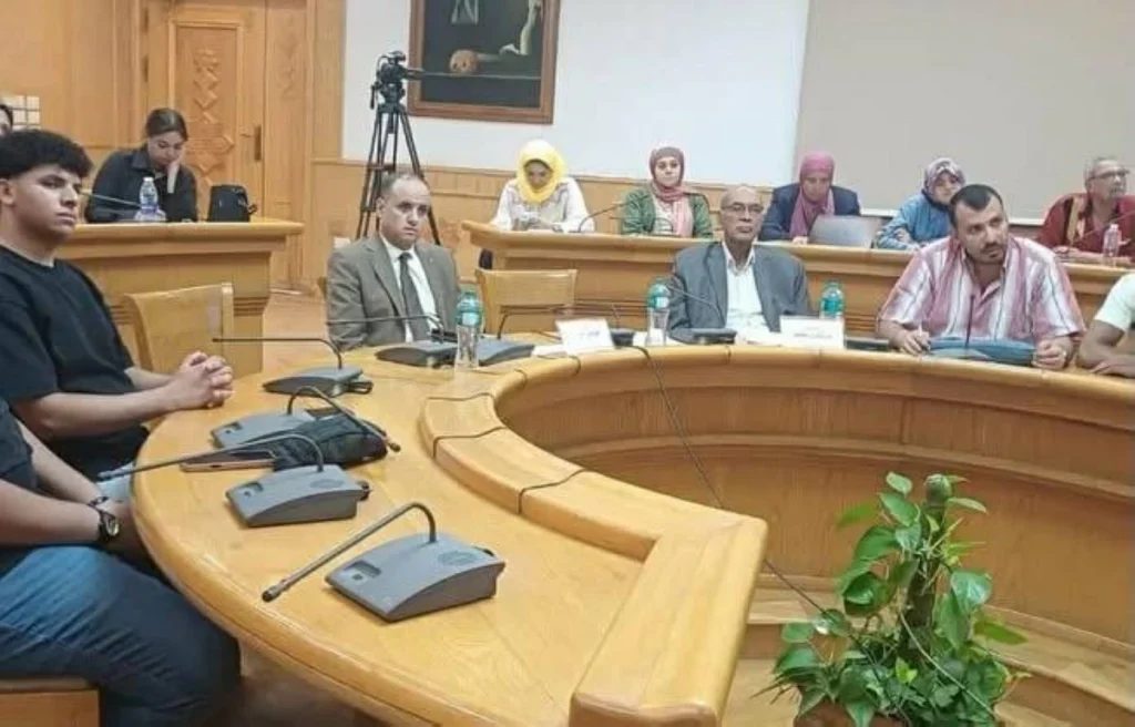 نجيب محفوظ العابر للأجيال