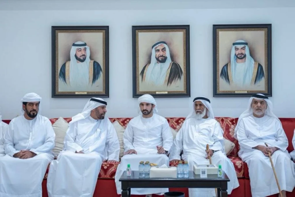 حمدان بن محمد يعزي أسرتي شهيدي الوطن والواجب عبدالله المنهالي وسعيد الشامسي