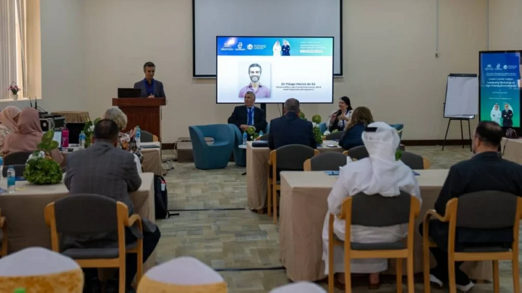 الشارقة تواصل تطوير بيئات صديقة لكبار السن