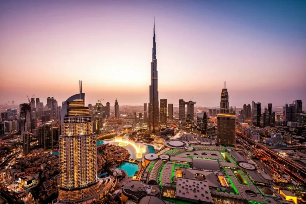 لذروة موسم الشتاء السياحي.. الإمارات تقود «الضيافة» إقليمياً
