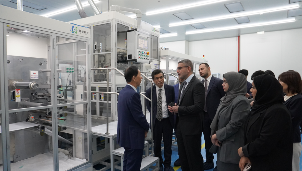 وفد إماراتي يختتم زيارة إلى الصين لبحث شراكات استراتيجية في الطاقة والتقنيات المتقدمة والنقل المستدام